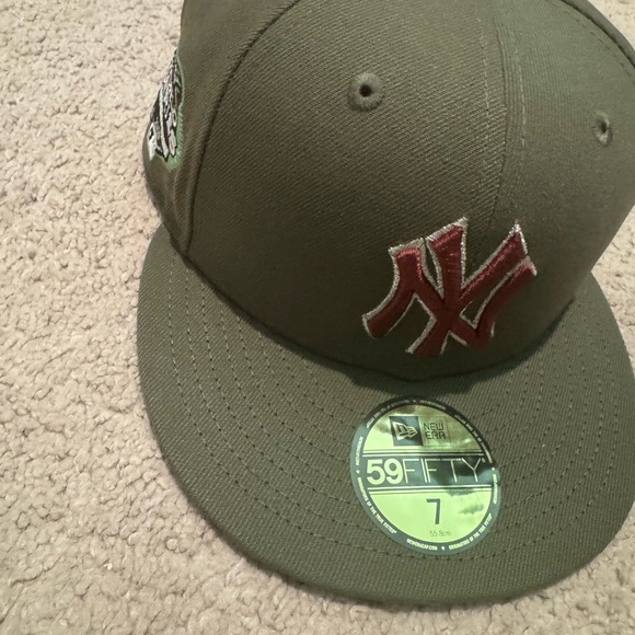 New Era Hat Club Mf Doom Aux Hat - Size 7 - Picture 1 of 5
